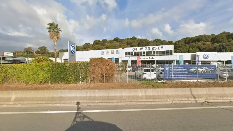 Vue de la rue devant SARL CONTINENTALE AUTO LOCATION - Audi, Ajaccio