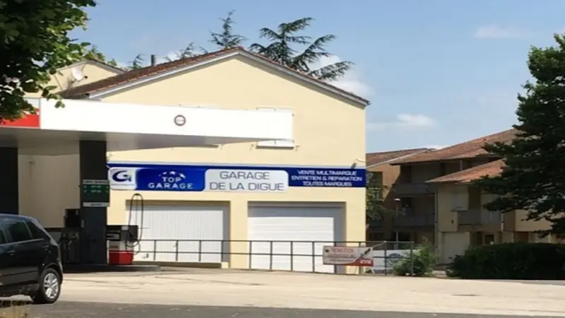 Photo publiée sur la fiche Google de TOP GARAGE - GARAGE DE LA DIGUE, Cluny