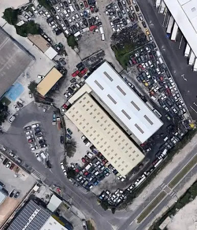 Photo publiée sur la fiche Google de Casse auto 83 - Enlèvement d'épaves gratuit, La Farlède