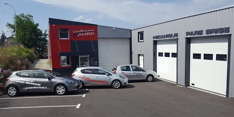Photo publiée sur la fiche Google de Carrosserie Pétrequin Faure, Villars