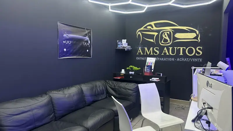 Photo publiée sur la fiche Google de Ams autos, Mantes-la-Ville