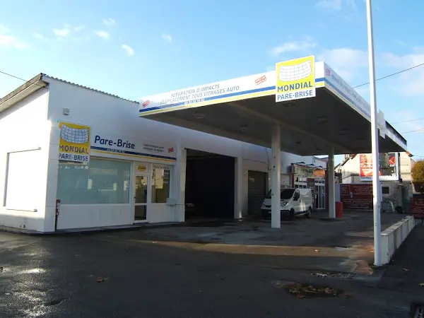 Photo publiée sur la fiche Google de Mondial Pare-Brise Louviers, Louviers