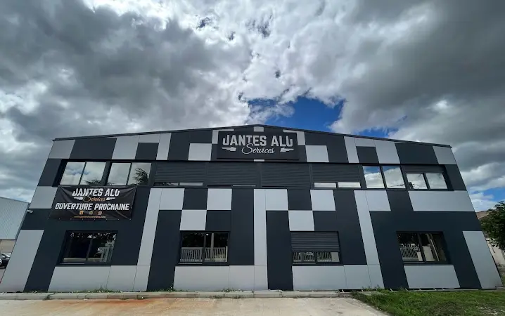 Photo publiée sur la fiche Google de Jantes Alu Services Bordeaux, Mérignac