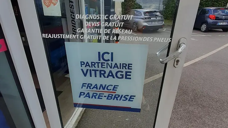 Photo publiée sur la fiche Google de France Pare-Brise - Chez Profil Plus, Séné