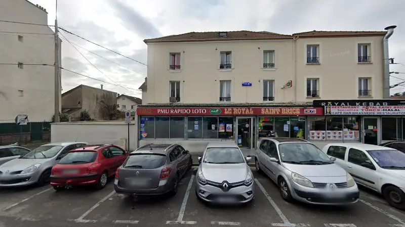Vue de la rue devant Pmu Rapido Loto, Saint-Brice-sous-Forêt
