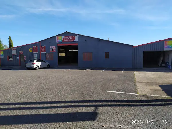 Photo publiée sur la fiche Google de Carrosserie Chatillon jean-françois, La Charité-sur-Loire
