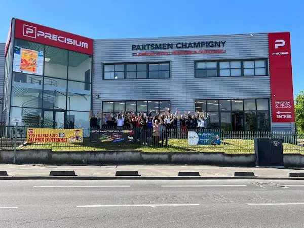 Photo publiée sur la fiche Google de PARTSMEN CHAMPIGNY, Champigny-sur-Marne