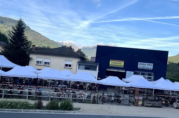 Photo publiée sur la fiche Google de Garage vintage pétrolettes et vieilles bécanes 09, Tarascon-sur-Ariège