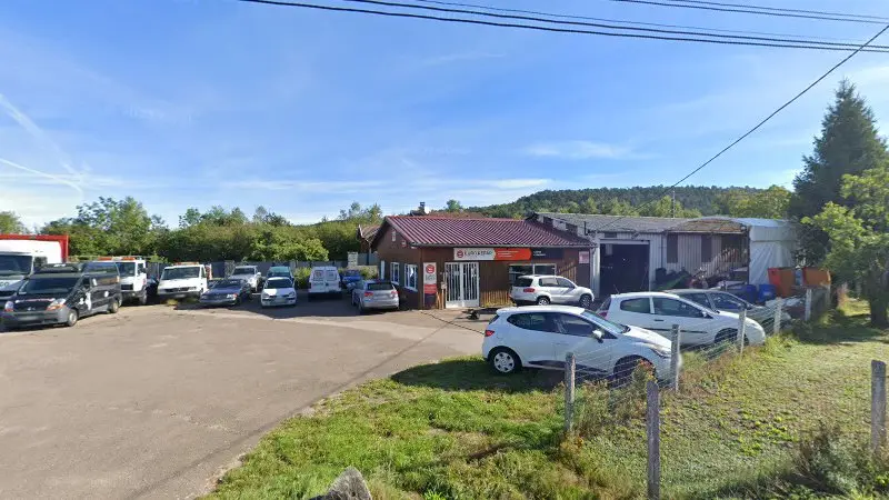 Vue de la rue devant GARAGE C. MAUFROY, Raon-aux-Bois