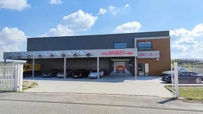 Photo publiée sur la fiche Google de LJMecaSport Spécialiste Porsche, Luzinay