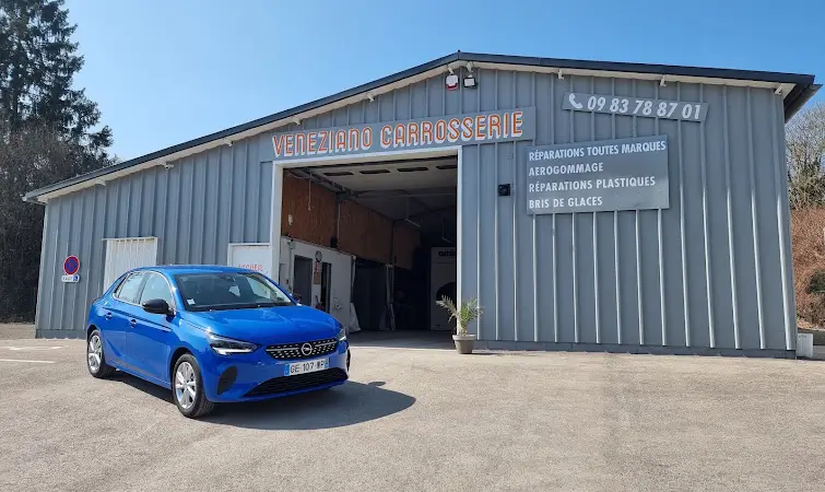 Photo publiée sur la fiche Google de Veneziano Carrosserie, Le Creusot