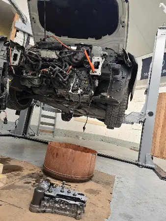 Photo publiée sur la fiche Google de GARAGE AUTO 92 MECANIQUE DIAGNOSTIQUE CARROSSERIE TOUTES MARQUES SPECIALISTE AUDI VOLKSWAGEN SEAT SKODA BMW MERCEDES, Colombes