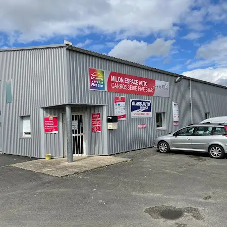 Photo publiée sur la fiche Google de CARROSSERIE MILON ESPACE AUTO, Saint-Germain-de-Lusignan