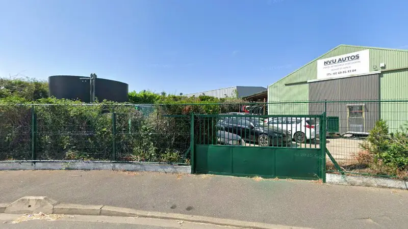 Vue de la rue devant BRETIGNY GARAGE Fiat, Brétigny-sur-Orge