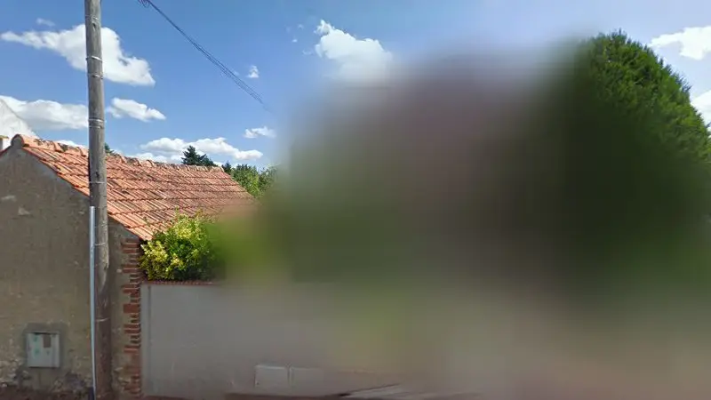 Vue de la rue devant Agent RENAULT Leduc Père Et Fils, Olivet