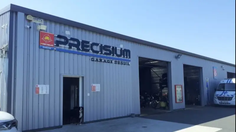 Photo publiée sur la fiche Google de PRECISIUM - GARAGE DEGUIL P., Saint-Jean-de-Sauves