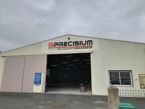 Photo publiée sur la fiche Google de Carrosserie Coraboeuf, Mauges-sur-Loire