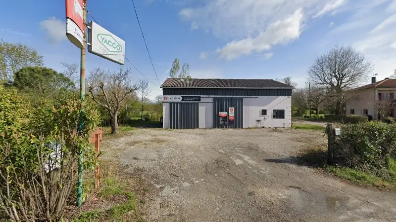 Vue de la rue devant Eurorepar Garage Visentin, Montbeton