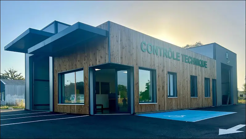 Photo publiée sur la fiche Google de Centre contrôle technique DEKRA, Casseneuil