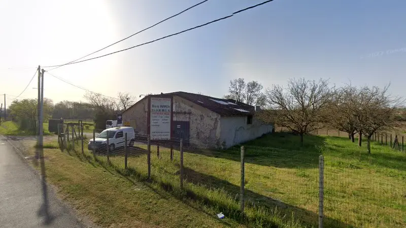 Vue de la rue devant GARAGISTE Sarrazin Thierry, Saint-Aubin-de-Cadelech