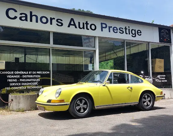 Photo publiée sur la fiche Google de Quercy 911 (spécialisé véhicules de sport et collection), Cahors