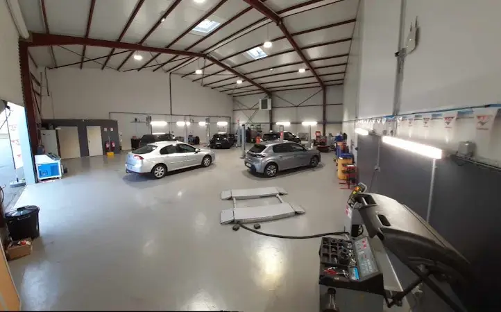 Photo publiée sur la fiche Google de AD Garage Expert FRADIS LAON GARAGE AD EXPERT, Laon