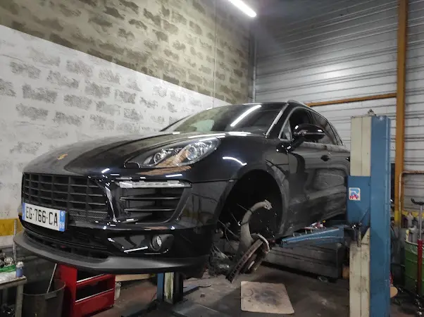 Photo publiée sur la fiche Google de Garage République Automobiles, Vénissieux