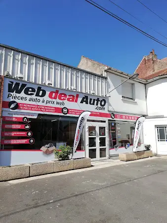Photo publiée sur la fiche Google de WebdealAuto Saint Omer, Saint-Martin-lez-Tatinghem