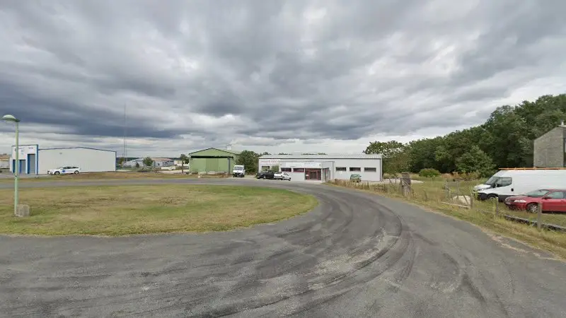 Vue de la rue devant Contrôle Technique Beaumont Périgord, Beaumontois en Périgord