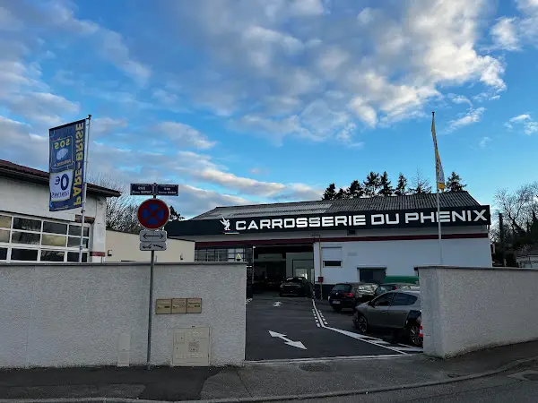 Photo publiée sur la fiche Google de Garage Carrosserie du Phenix, Décines-Charpieu