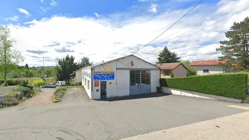 Vue de la rue devant Tardy Electric Auto, Andrézieux-Bouthéon