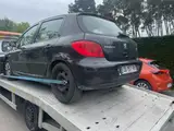 EPAVISTE DÉBARRASSE VOITURES