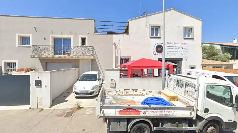 Vue de la rue devant DILAKAUTO, Villeneuve-lès-Maguelone