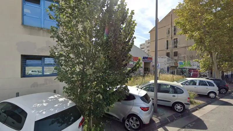 Vue de la rue devant Controle technique Autosur Marseille 01, Marseille