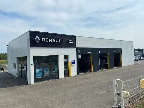 Photo publiée sur la fiche Google de Renault / Dacia Agence Salles et Dutrey, Seignosse