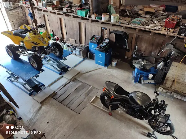 Photo publiée sur la fiche Google de Garage de la fontaine, Bersac-sur-Rivalier