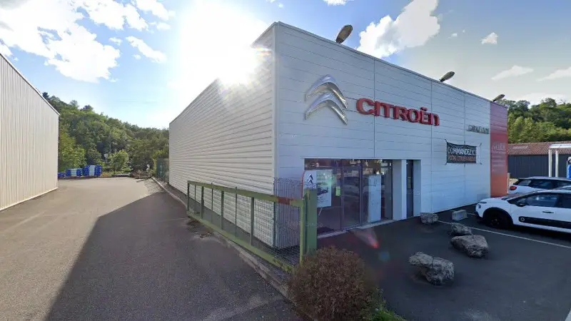 Vue de la rue devant GARAGE CLOYE - Citroën, Boën-sur-Lignon