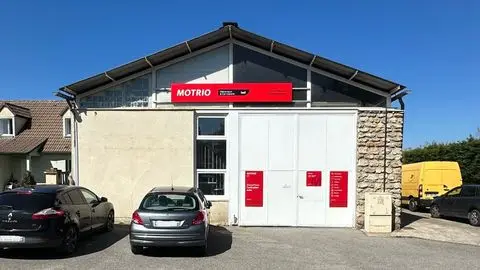 Photo publiée sur la fiche Google de CARROSSERIE MONTFORTOISE, Montfort-l'Amaury