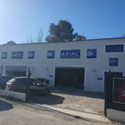 Photo publiée sur la fiche Google de Master Carrosserie Montauroux - Prêt de véhicules de même catégorie & utilitaires - Restitution LLD/LOA - Gestion de flotte, Montauroux