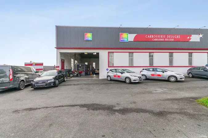 Photo publiée sur la fiche Google de CARROSSERIE DELUGRE, Distré