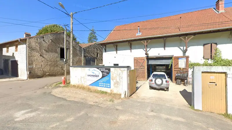 Vue de la rue devant GARAGE PREMIER - GARAGE UNDREINER AUTOMOBILE, Ozenay