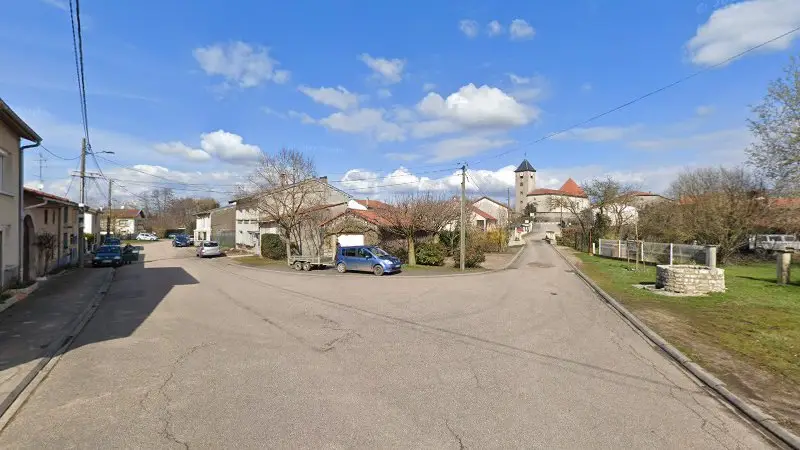 Vue de la rue devant Steph.Maintenance.Auto.Lunevillois, Fraimbois