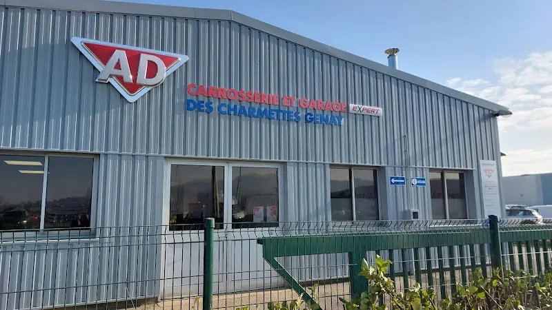 Photo publiée sur la fiche Google de AD Carrosserie et Garage Expert DES CHARMETTES GENAY, Genay