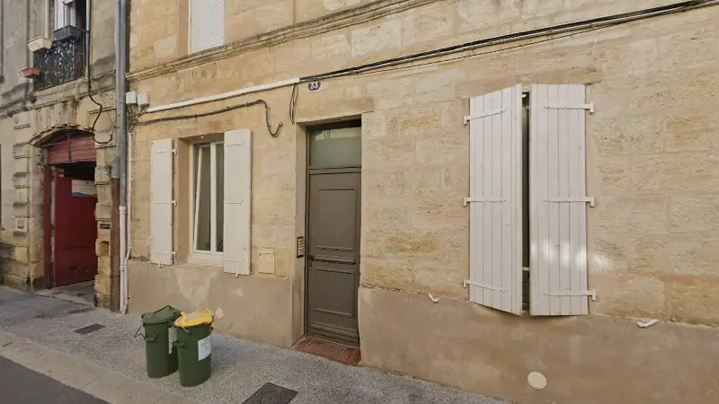Vue de la rue devant Rejasse Eymard Marie Claude, Bordeaux