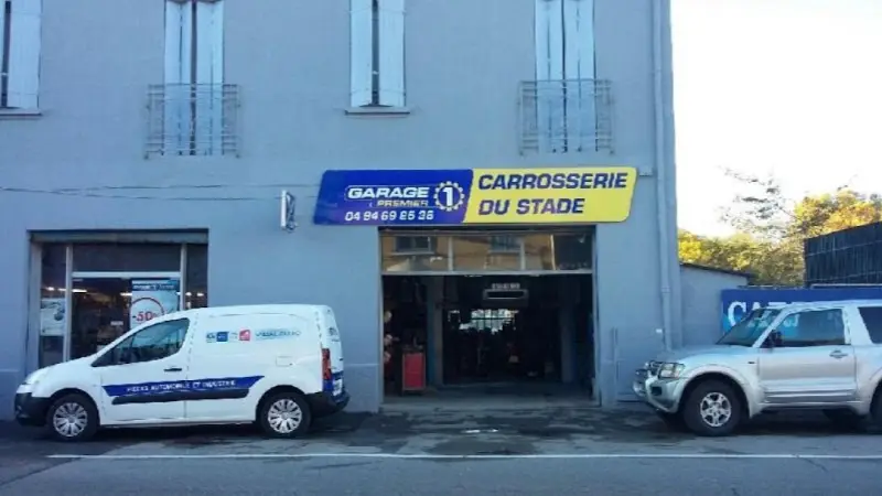 Photo publiée sur la fiche Google de GARAGE PREMIER - CARROSSERIE DU STADE, Brignoles