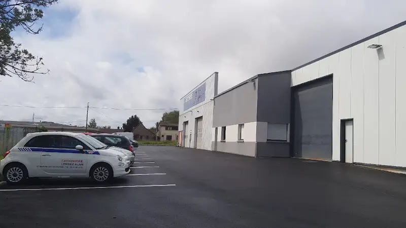 Photo publiée sur la fiche Google de AD CARROSSERIE LEBRIEZ, Saint-Martin-lez-Tatinghem