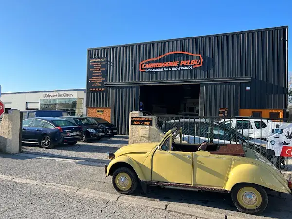 Photo publiée sur la fiche Google de Carrosserie PELOU réparation carrosserie toutes marques Fréjus Saint Raphaël ZI Capitou, Fréjus