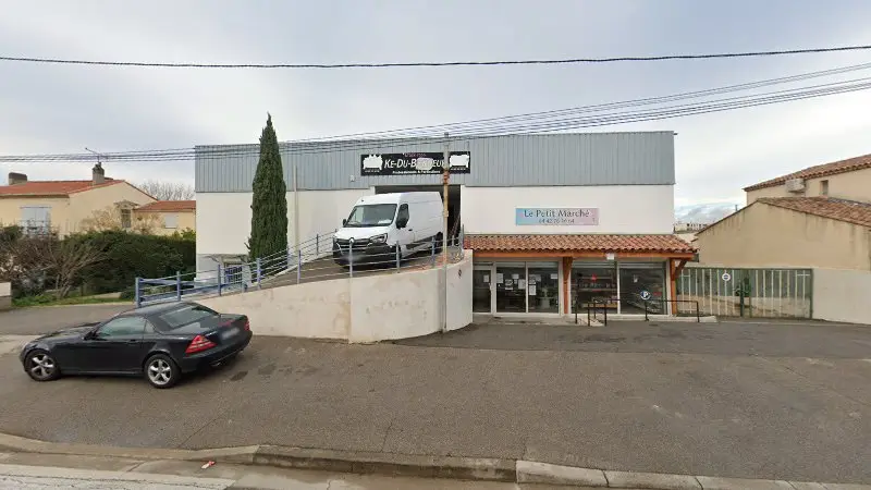 Vue de la rue devant Eurorepar Rc Automobile, Berre-l'Étang