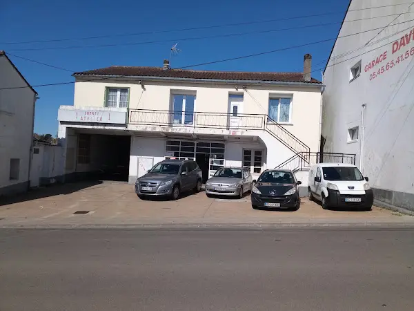 Photo publiée sur la fiche Google de GARAGE ets B.S.M, Ruelle-sur-Touvre