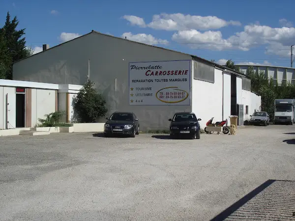 Photo publiée sur la fiche Google de Pierrelatte-Carrosserie, Pierrelatte